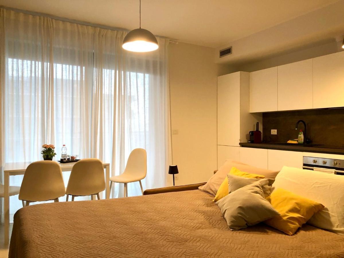 Loft With Terrace In Uptown Milan Near Rho Fiera Apartment Перо Екстериор снимка